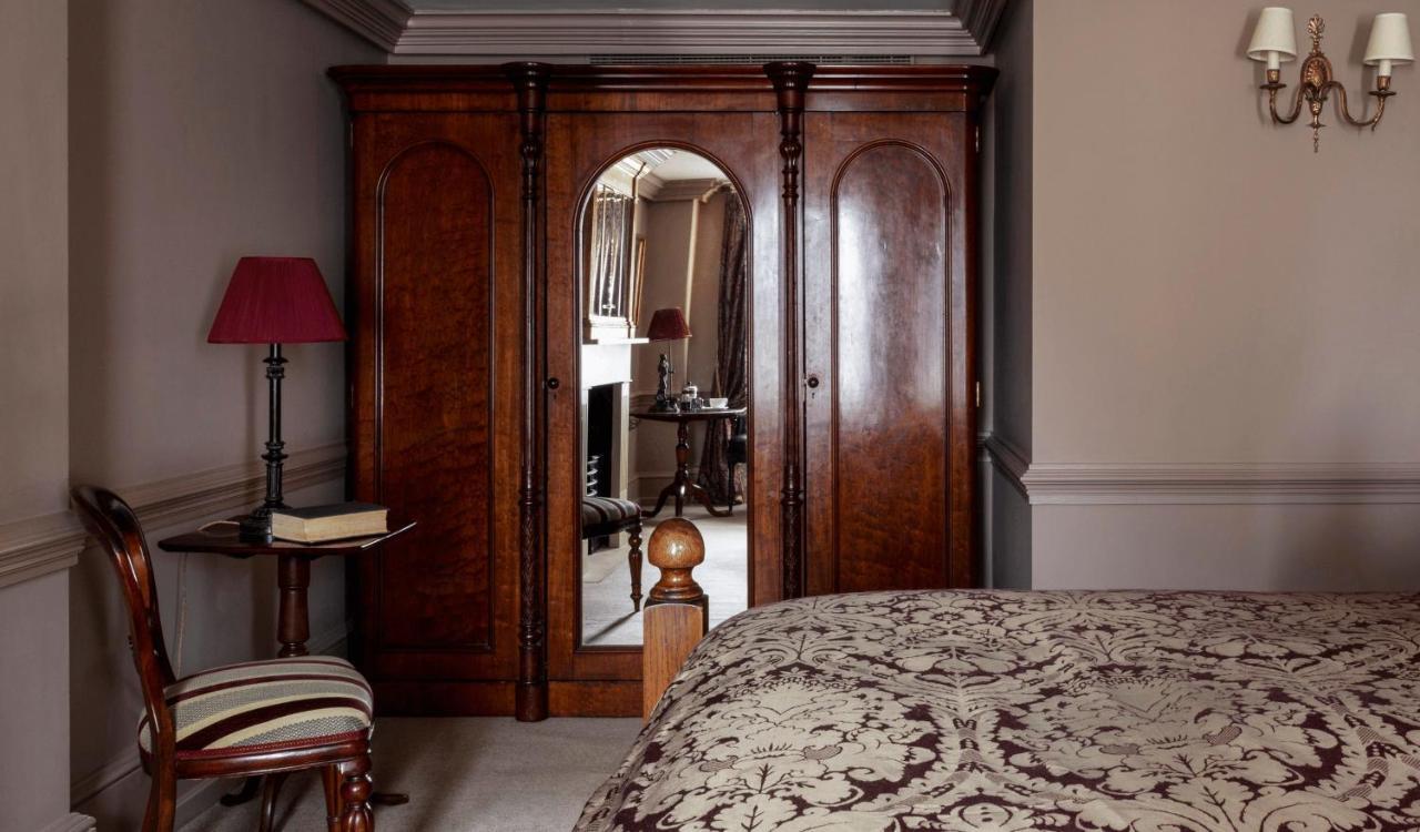 Batty Langley'S Hotell London Eksteriør bilde A bedroom at the hotel